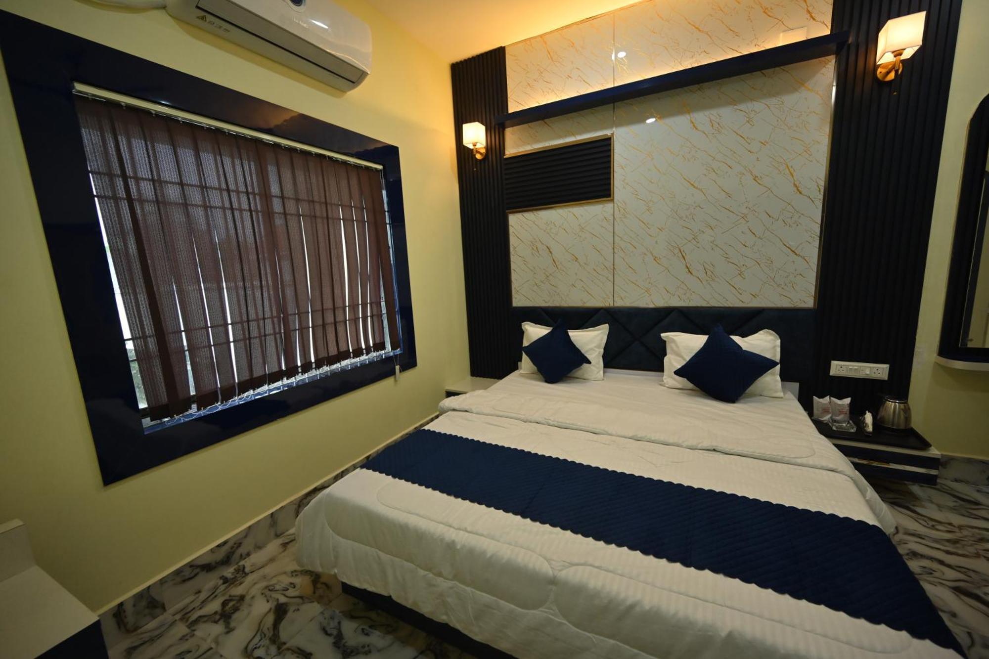 Hotel The Vintage Plaza Baripada Exterior foto