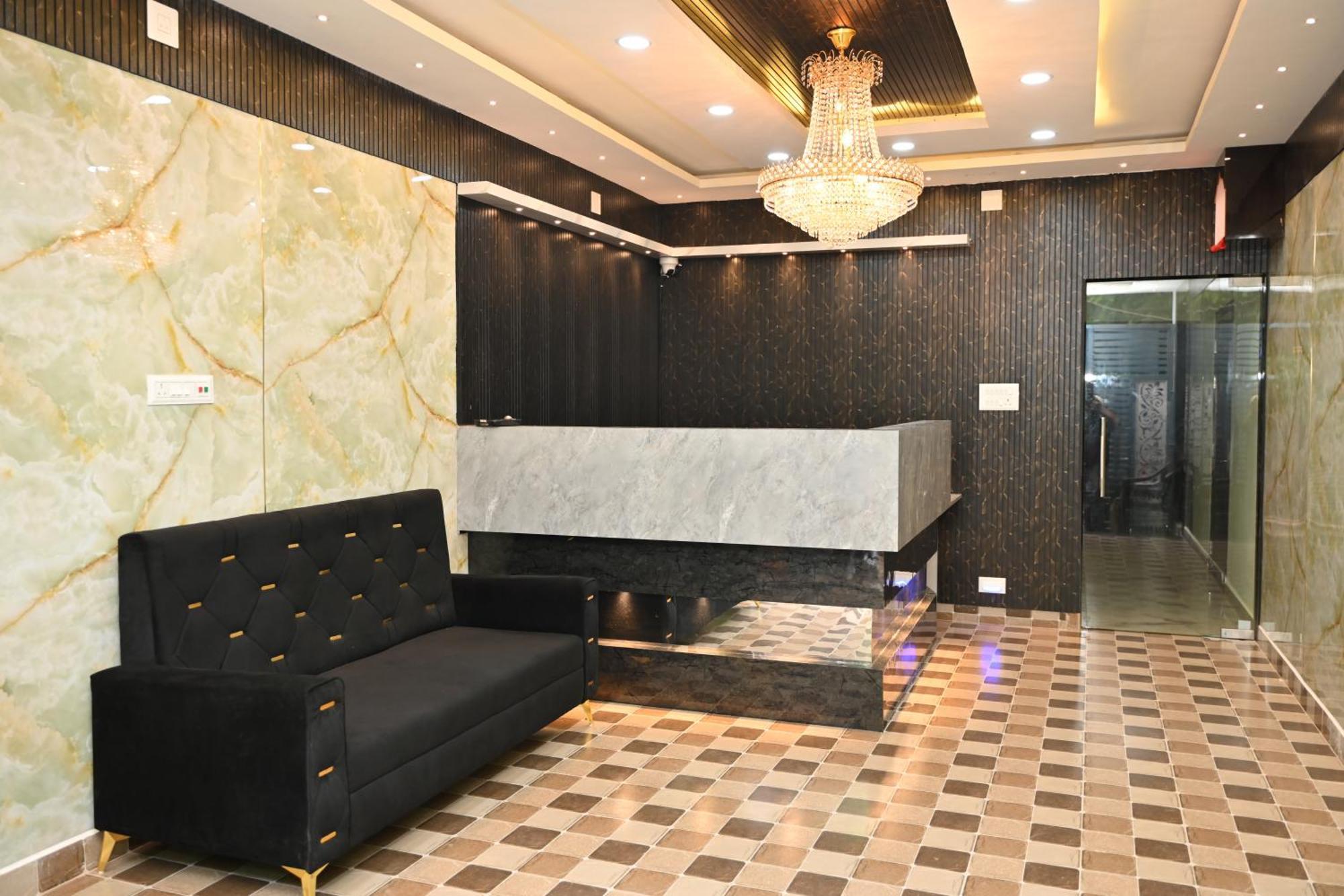 Hotel The Vintage Plaza Baripada Exterior foto